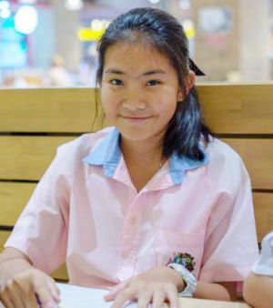 น้องพลอย - สวนกุหลาบวิทยาลัย นนทบุรี น้องพลอย - สวนกุหลาบวิทยาลัย นนทบุรี