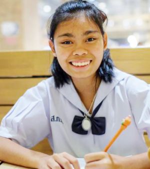 น้องพลอย - โรงเรียนสวนกุหลาบวิทยาลัย นนทบุรี น้องพลอย - โรงเรียนสวนกุหลาบวิทยาลัย นนทบุรี
